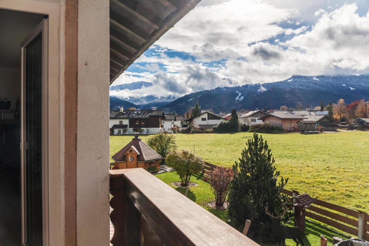 Ferienwohnung Waldruhe Garmisch-Partenkirchen Exterior photo
